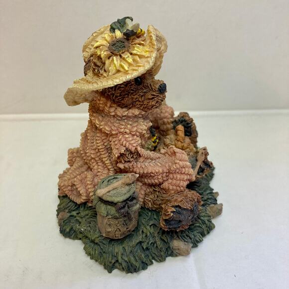 Boyds Bears Honey Bear resin figurine by The Bearstone Collection collectible - Picture 3 of 7